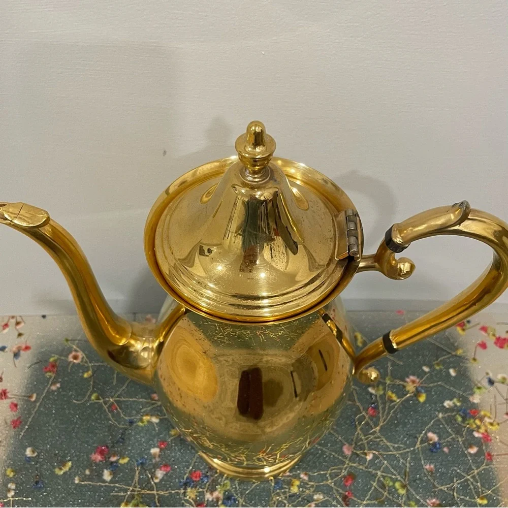F B Rogers Silver Co 2395 Trade Mark 1883  Coffee/ Tea Pot
